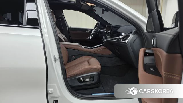 BMW X6 (G06) 2026 Белый из Кореи, фото 2