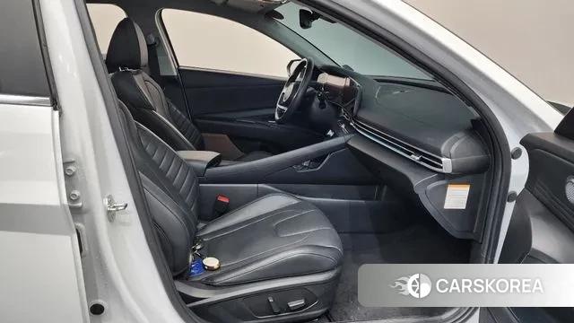 Hyundai The New Avante Hybrid (CN7) 2023 Белый из Кореи, фото 2