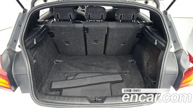 BMW 1 Series (F20) 2018 Белый из Кореи, фото 2