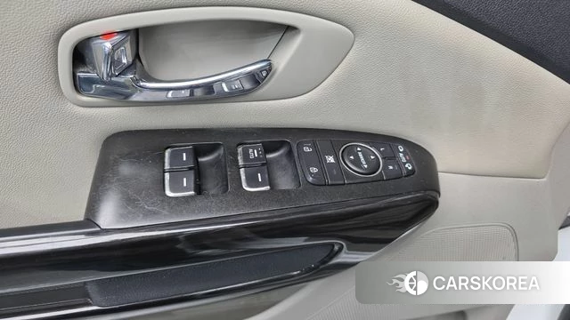 Kia The New Carnival 2020 Белый из Кореи, фото 2