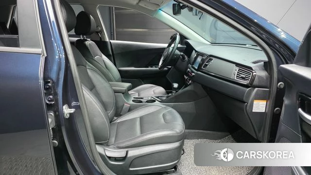 Kia Niro 2018 Синий из Кореи, фото 2