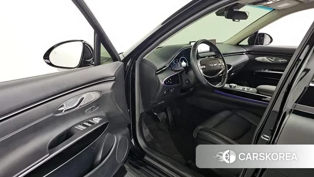 Genesis GV70 2021 Черный из Кореи, фото 2