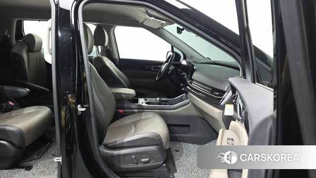 Kia The New Carnival 4th Generation 2024 Черный из Кореи, фото 2