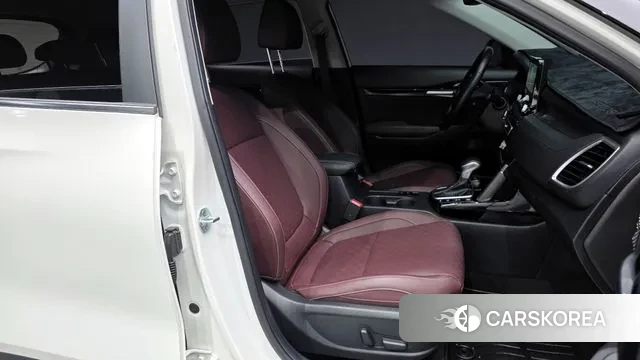 Kia Seltos 2019 Белый из Кореи, фото 2