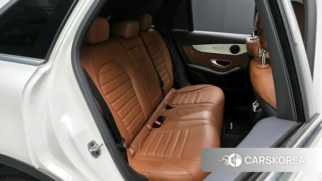Mercedes-Benz GLC-Class X253 2022 Белый из Кореи, фото 2
