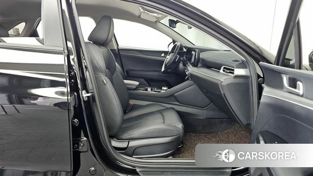 Kia K5 3rd generation 2022 Черный из Кореи, фото 2