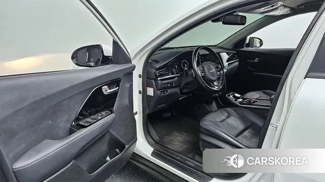 Kia Niro EV 2021 Белый из Кореи, фото 2