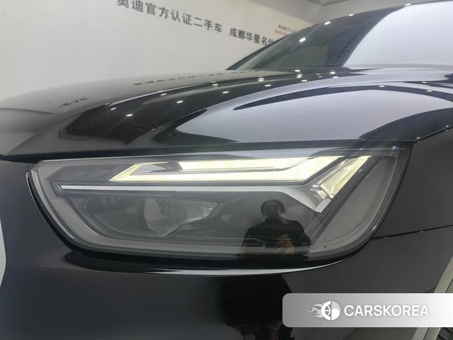 Audi Q5L 2023 Черный из Китая, фото 2