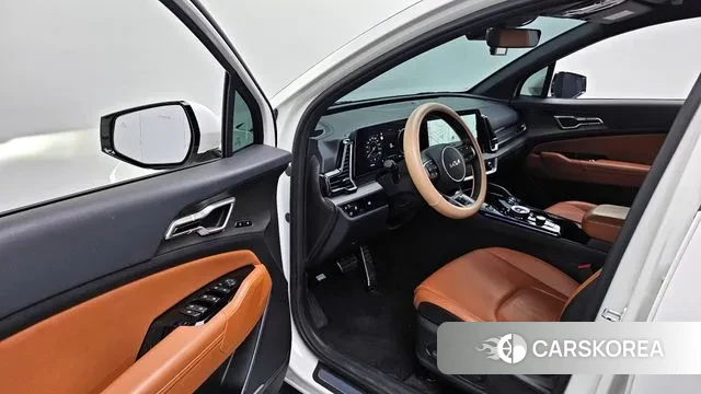 Kia Sportage 5th Generation 2023 Белый из Кореи, фото 2