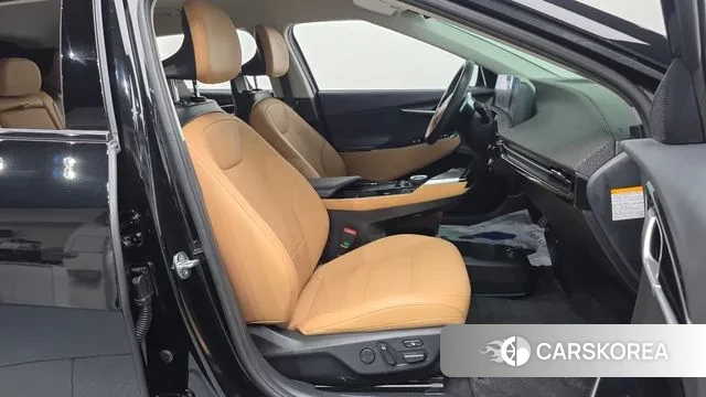 Kia EV6 2022 Черный из Кореи, фото 2