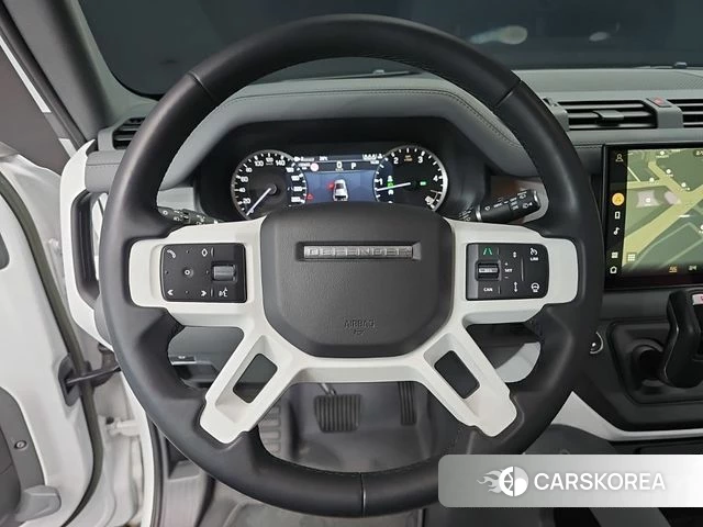 Land Rover Defender (L663) 2023 Белый из Кореи, фото 2