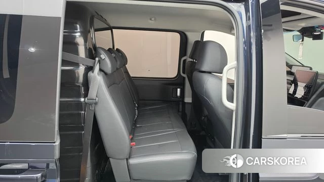 Hyundai Staria 2024 Черный из Кореи, фото 2