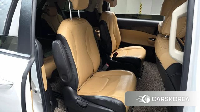 Kia Carnival 4th generation 2021 Белый из Кореи, фото 2