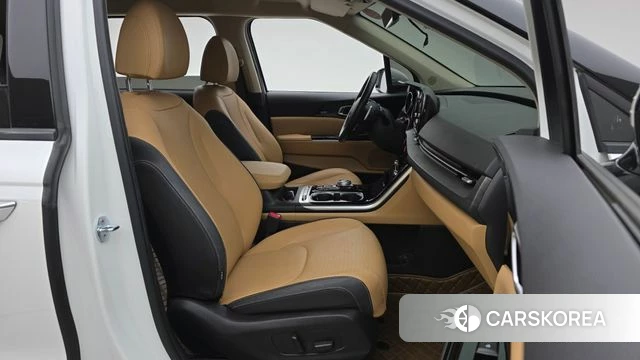 Kia Carnival 4th generation 2022 Белый из Кореи, фото 2