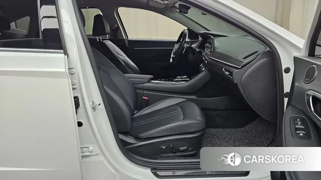 Hyundai Sonata (DN8) 2022 Белый из Кореи, фото 2