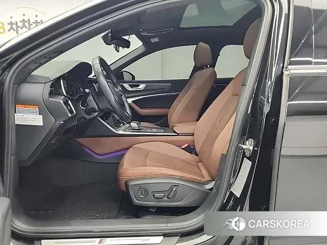 Audi A6 (C8) 2021 Черный из Кореи, фото 2