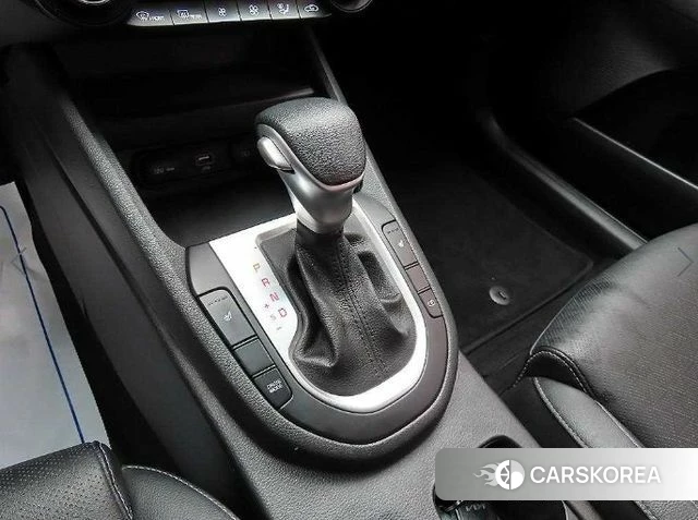 Kia The New K3 2nd generation 2021 Белый из Кореи, фото 2