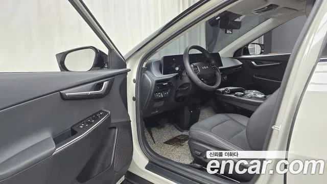 Kia EV6 2022 Жемчужный цвет из Кореи, фото 2