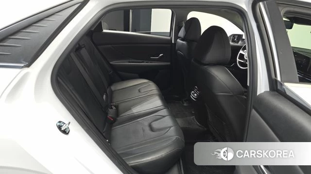 Hyundai Avante (CN7) 2021 Белый из Кореи, фото 2