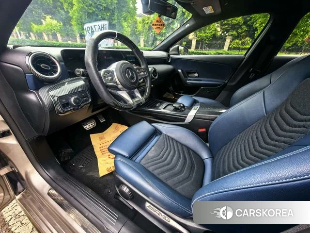 Mercedes-Benz Class A 2019 Серебристо-серый из Китая, фото 2