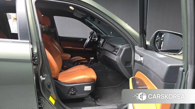 Ssangyong The New Rexton Sports Cannes 2021 Темно-зеленый из Кореи, фото 2