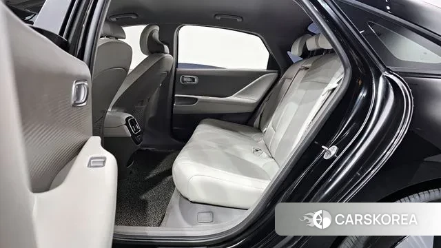 Hyundai Ionic 6 2022 Черный из Кореи, фото 2