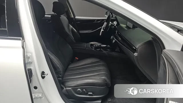 Genesis G80 (RG3) 2021 Белый из Кореи, фото 2