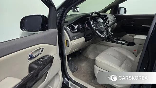 Kia All New Carnival 2018 Черный из Кореи, фото 2