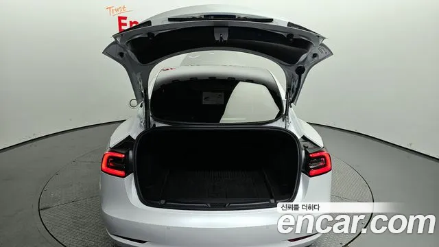 Tesla Model 3 2021 Белый из Кореи, фото 2