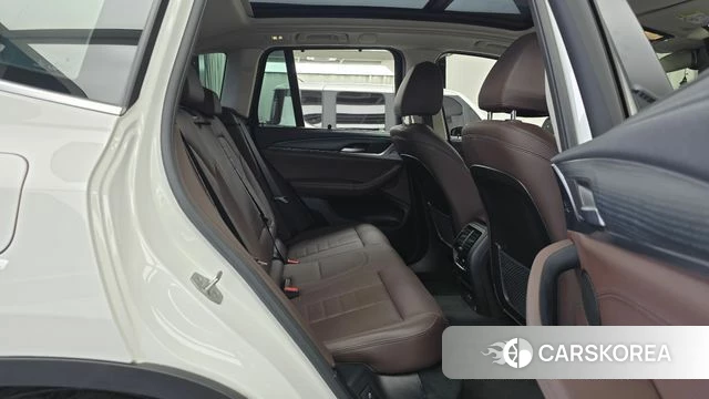 BMW X3 (G01) 2024 Белый из Кореи, фото 2