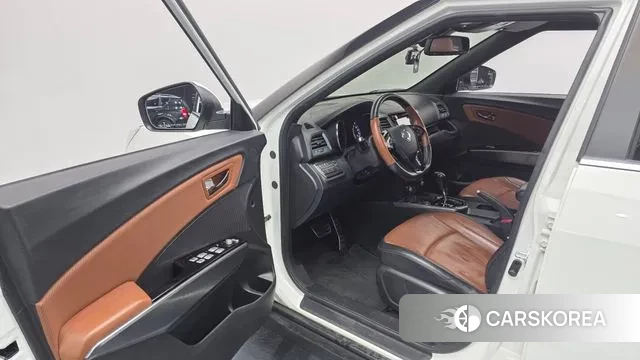 Ssangyong Tivoli Armor 2018 Белый из Кореи, фото 2