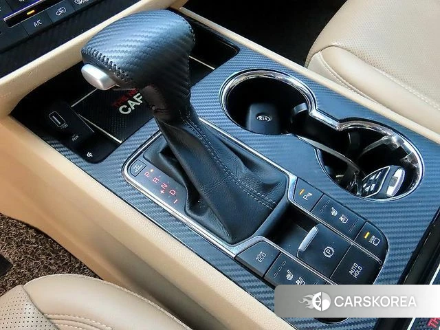 Kia The New Carnival 2019 Белый из Кореи, фото 2