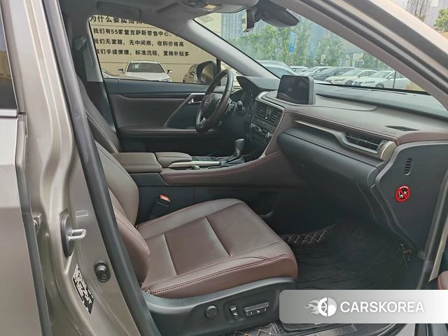Lexus RX 2022 Серебристо-серый из Китая, фото 2