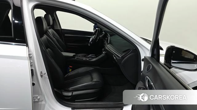 Hyundai Sonata (DN8) 2022 Белый из Кореи, фото 2
