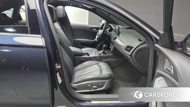 Audi New A6 2018 Синий из Кореи, фото 2