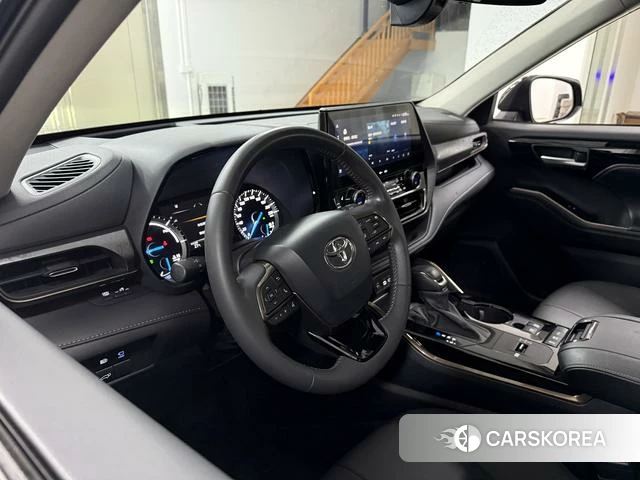 Toyota Highlander 2024 Черный из Китая, фото 2