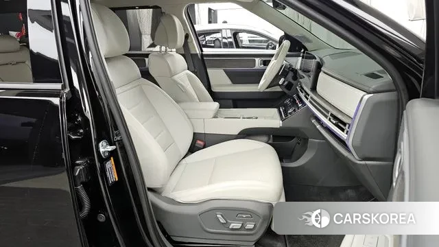 Hyundai Santa Fe (MX5) 2025 Черный из Кореи, фото 2