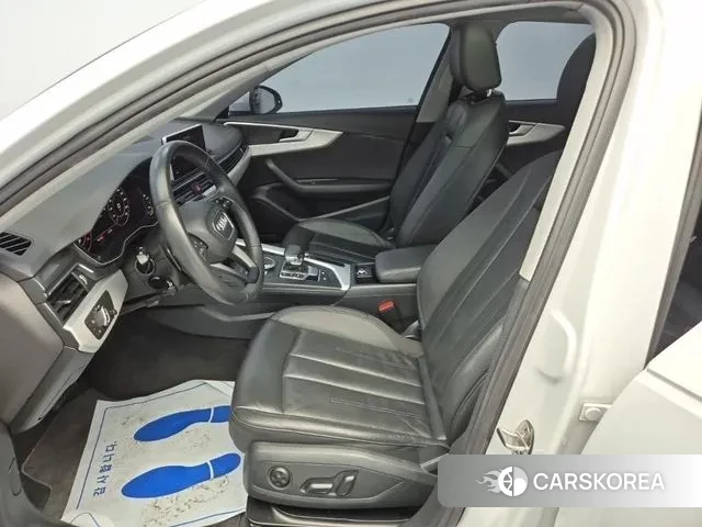 Audi A4 (B9) 2019 Белый из Кореи, фото 2