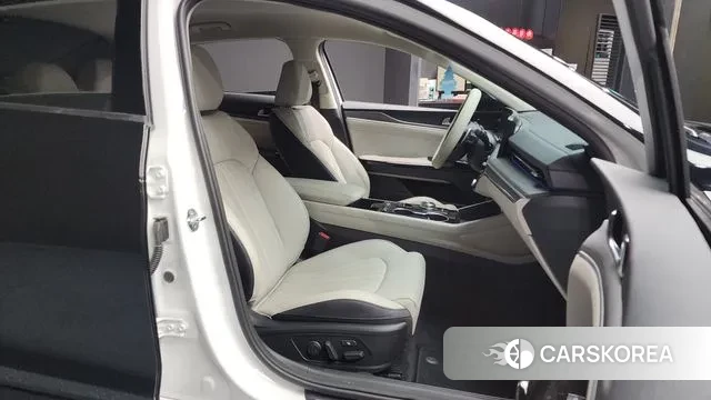 Kia The New K5 3rd generation 2023 Черный из Кореи, фото 2