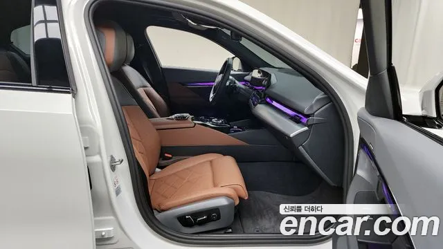 BMW 5 Series (G60) id 2506543 из Кореи 2