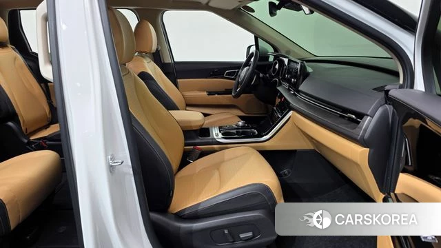 Kia The New Carnival 4th Generation 2023 Белый из Кореи, фото 2