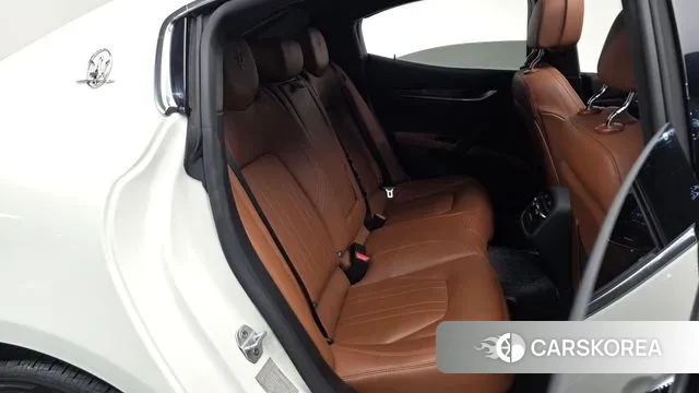 Maserati Ghibli 2019 Белый из Кореи, фото 2