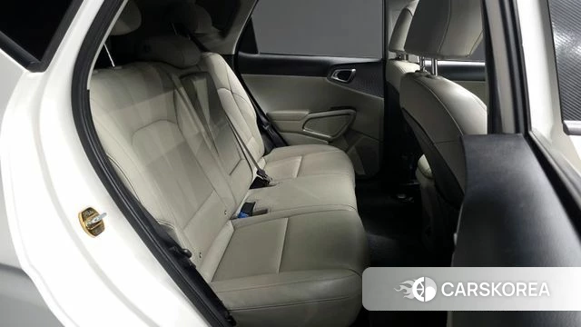 Kia Soul Booster EV 2019 Белый из Кореи, фото 2