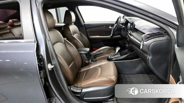 Kia Come New K3 2019 Серый из Кореи, фото 2