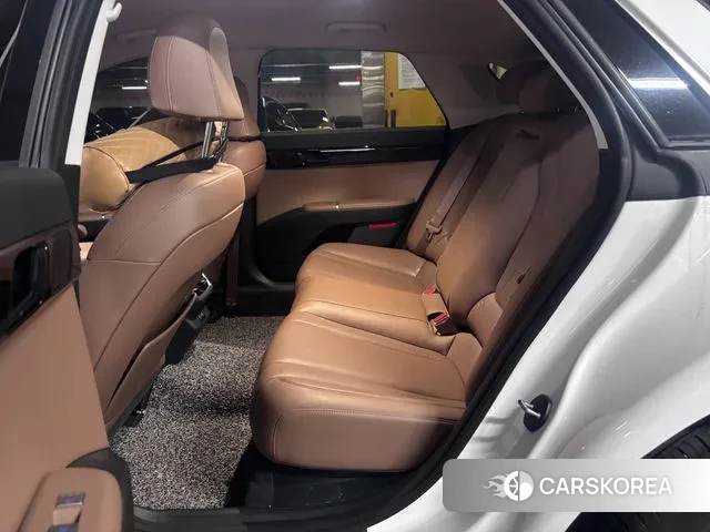 Hyundai Grandeur (GN7) 2023 Белый из Кореи, фото 2