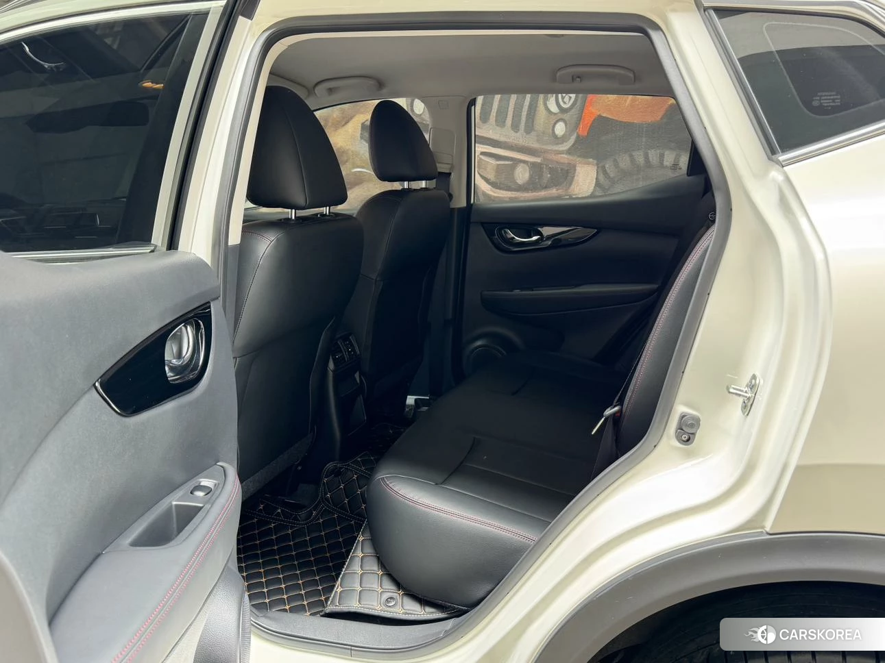 Nissan Qashqai 2023 Белый из Китая, фото 2