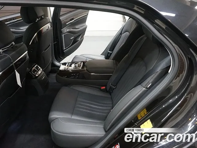 Genesis G90 2019 Черный из Кореи, фото 2