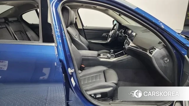 BMW 3 Series (G20) 2022 Синий из Кореи, фото 2