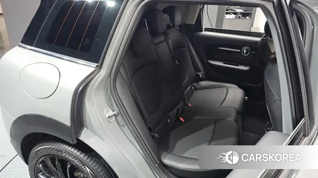 Mini Cooper Clubman 2021 Серебристо-серый из Кореи, фото 2