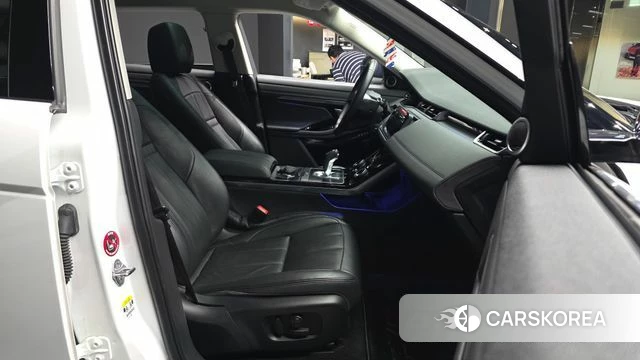 Land Rover Range Rover Evoque 2nd Generation 2019 Белый из Кореи, фото 2